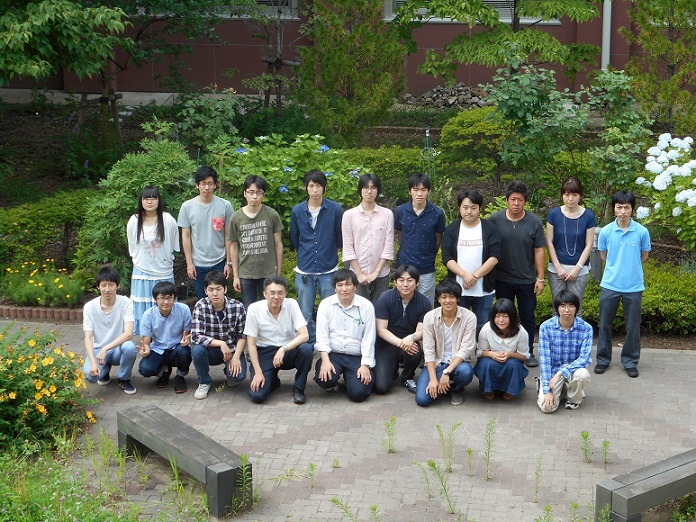 研究室学部生集合写真14