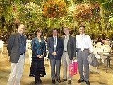 Banquet at Kacho-en on October 21, Dr. A. Goldbach(Inst. of Chemical Physics, China) (left), Prof. M-L. Saboungi(CNRS-Universite d'Orleans, France), Prof. T. Takenaka(Toyohashi Univ. of Technology), Prof. D. Price(CNRS-Universite d'Orleans, France), Dr. K. Ui (right)